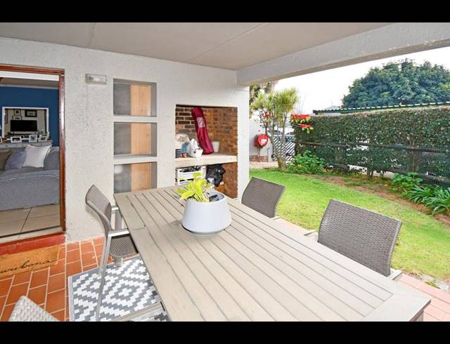 2 BEDROOM TOWNHOUSE FOR SALE IN MORNINGSIDE